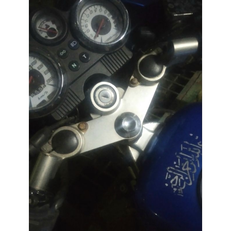 Karet shock tutup shockbreaker depan atas ninja RR 2 tak kawasaki