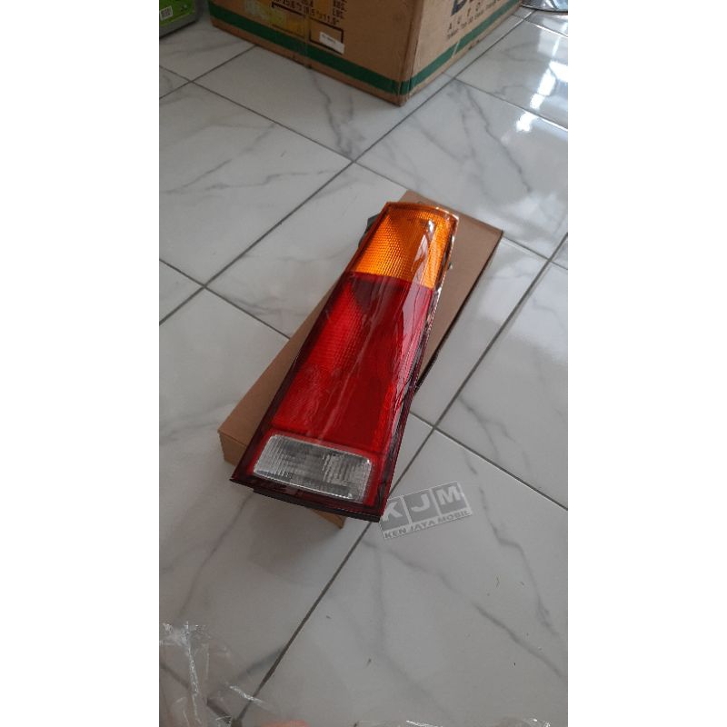 lampu belakang stoplamp crv gen 1  kanan 1997-2001 depo