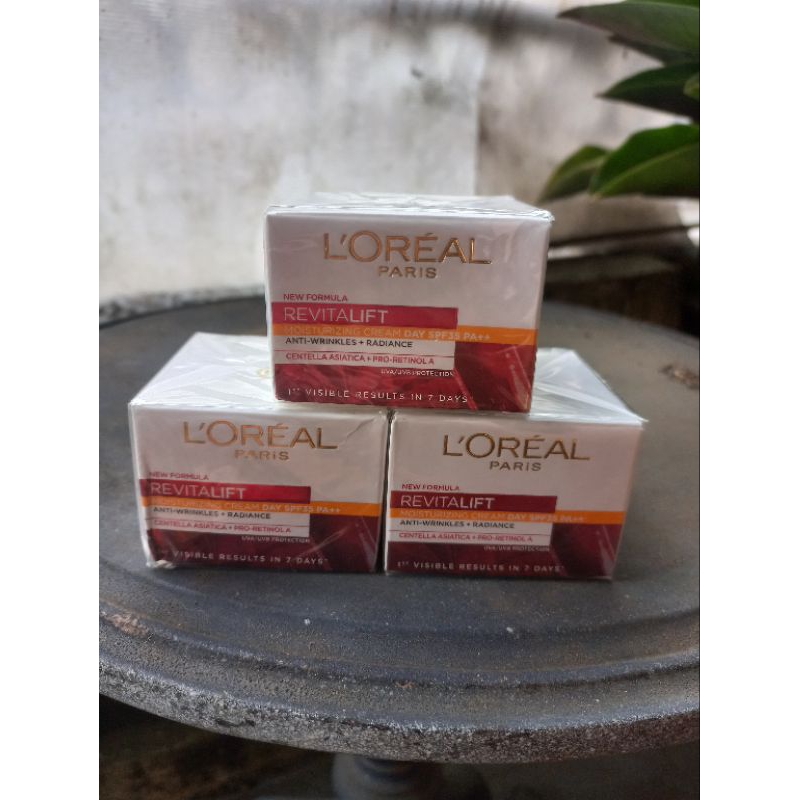 Loreal revitalift moisturizing cream day spf 35