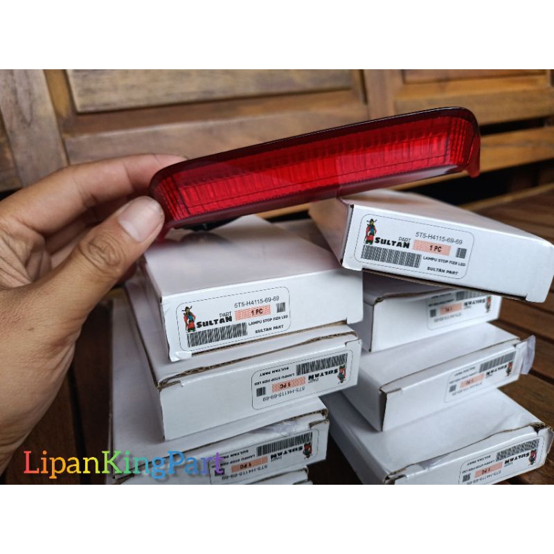 LAMPU BELAKANG VARIASI BULAN SABIT FIZR F1ZR
