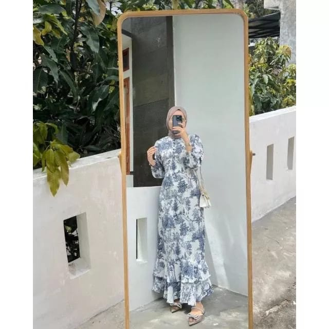 AFI - EC - Diora Maxi Dress