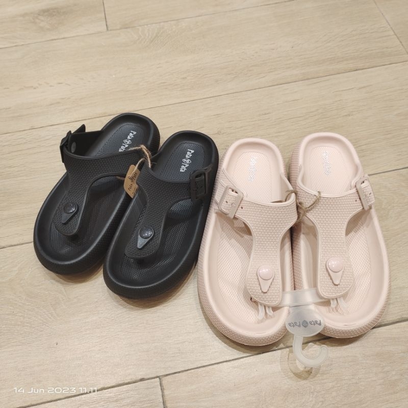 Bata  Sandal jepit wanita bahan karet Pata pata