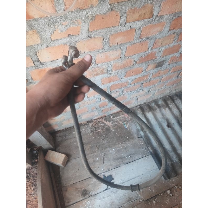 selang rem depan supra