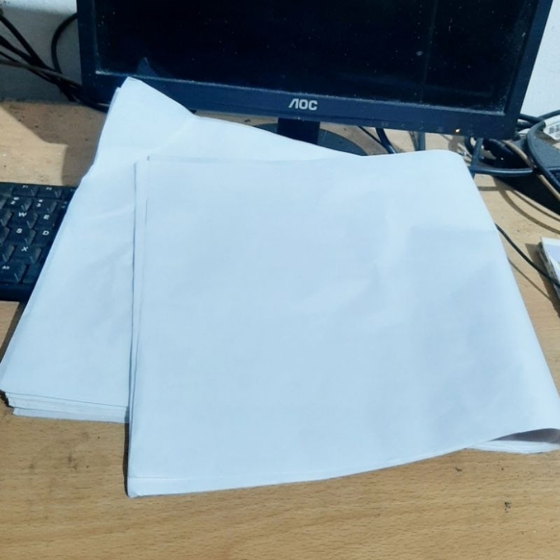 10 lembar kertas tissue pembungkus sepatu