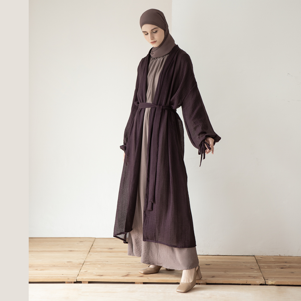 Kania Outer by Aska Label