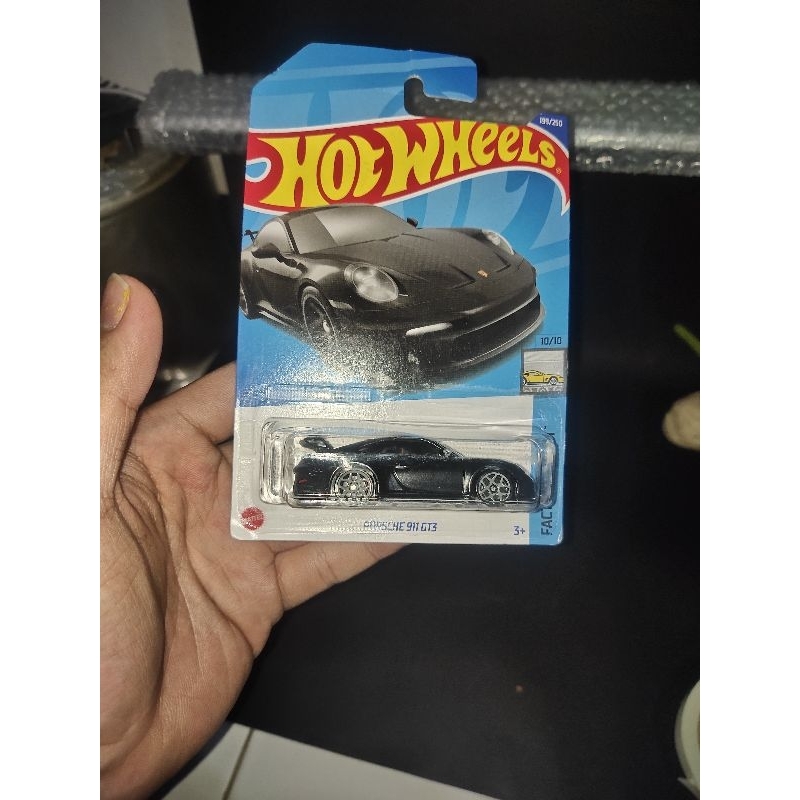 hotwheels porsche 911gt3 hitam