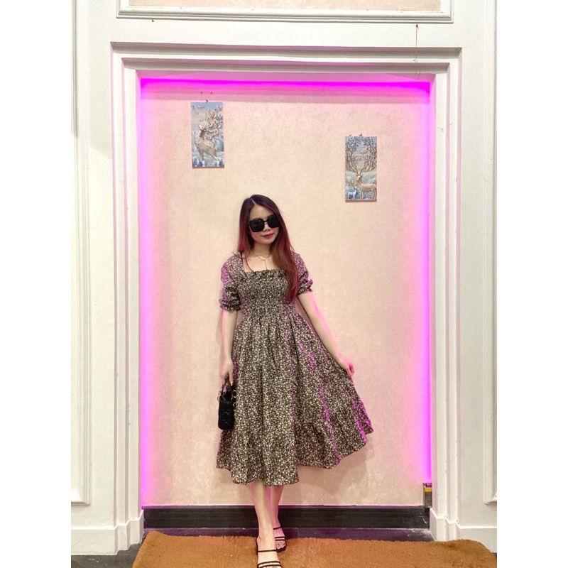 RD FASHION - SMOCKED DRESS / Gaun musim panas kasual baru Lengan pendek smocked dress lipit bunga dengan dasi belakang / gaun kasual A-line gaun smocked berlipat bunga lengan pendek-MIRSANA HITAM