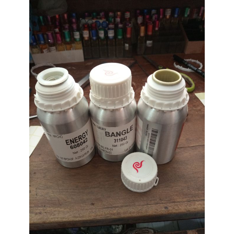 Kaleng almunium ukuran 250 ml kondisi bekas bibit Parfum Tidak Penyok