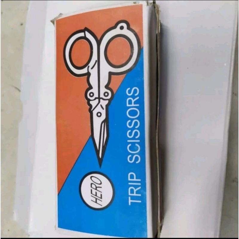 

HJK (ISI 12/BOX) GUNTING LIPAT ISI 12 PCS PER BOX