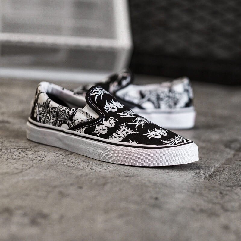 VANS CLASSIC SLIP-ON FORGOTTEN BONES BLACK/WHITE