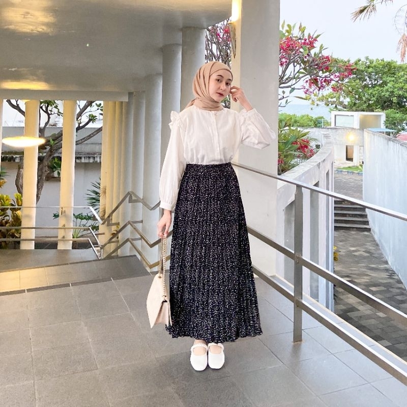 Haura pleated skirt