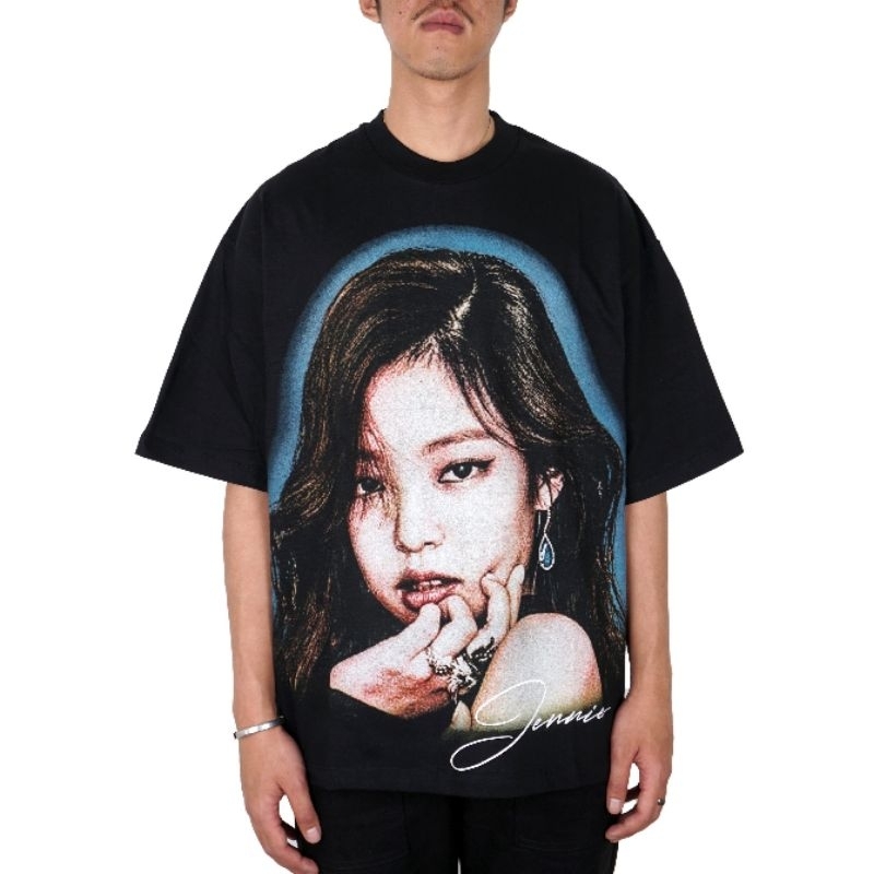 KAOS PRIA WANITA | T SHIRT KPOP JENNIE BLACKPINK| KAOS DISTRO | KAOS WANITA | KAOS PRIA | ATASAN | BAJU