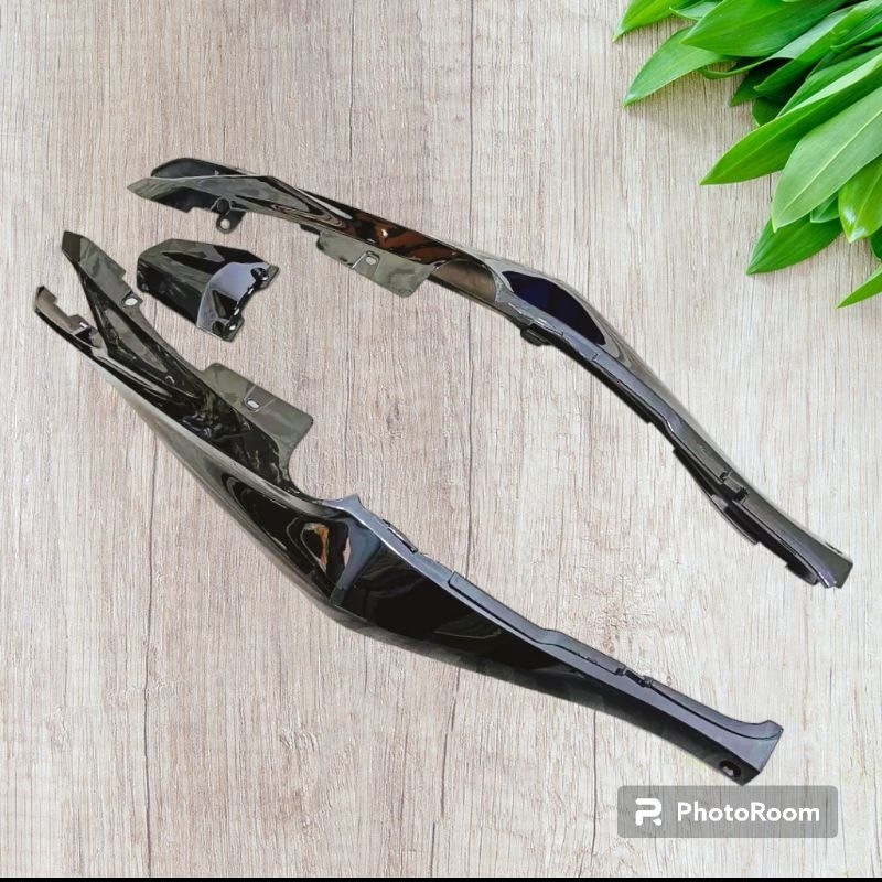 Body jupiter z robot kanan kiri plus pet