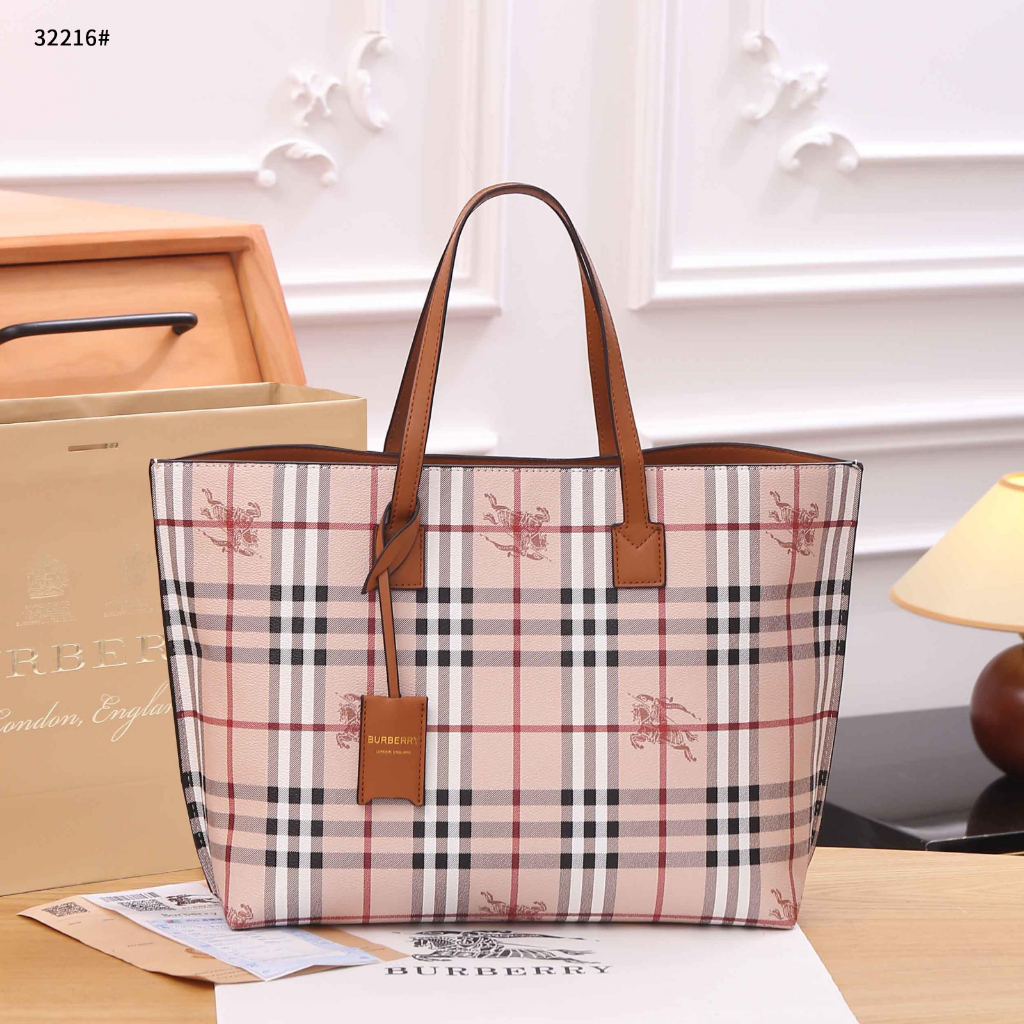 B 32216 Tote Bag