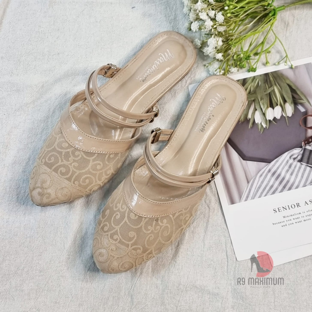 R9 Sepatu Wanita Flatshoes Brukat Sol Karet