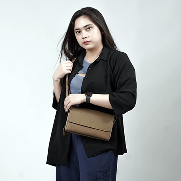 Tas Selempang/Handbag kulit asli DEON by BULL.LTHR