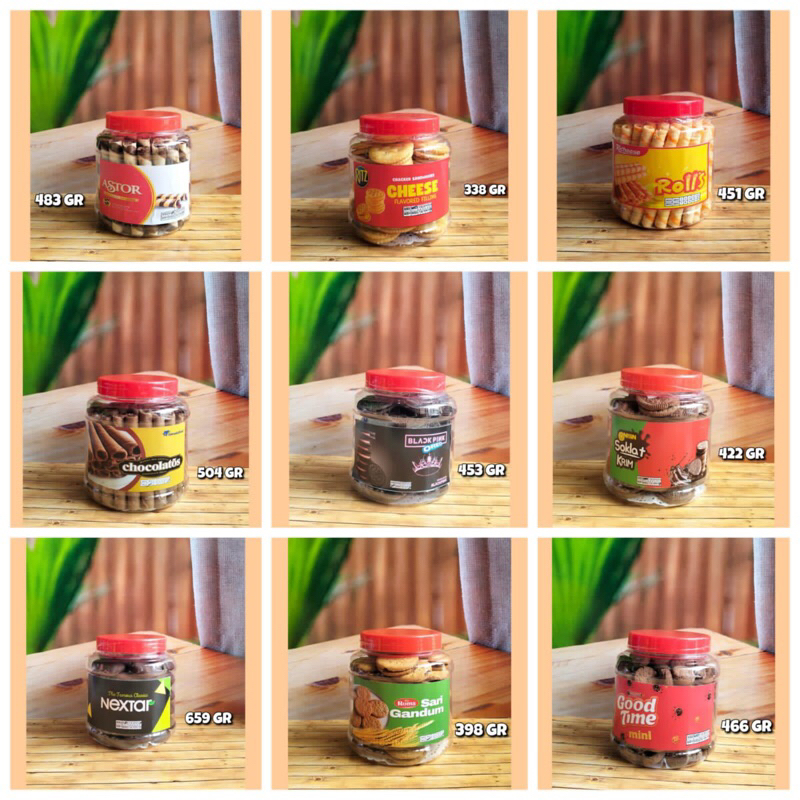 

kue kering toples nobita