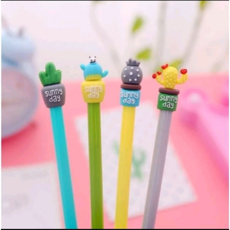 

Pena karakter motif kaktus lucu