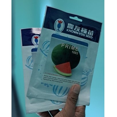 BIBIT/BENIH  SEMANGKA NON BIJI F1 PRIME  BARANG ORIGINAL 100%  MUDAH PERAWATANYA BUAH BESAR,DAPAT FI