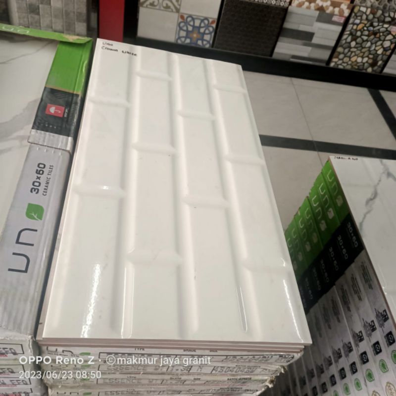 Keramik 30x60 bata putih uno crown white
