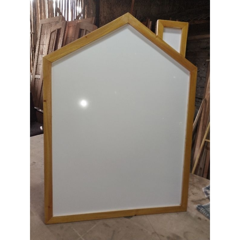 

papan kastum buat di gantung di diding ukuran T80xL60