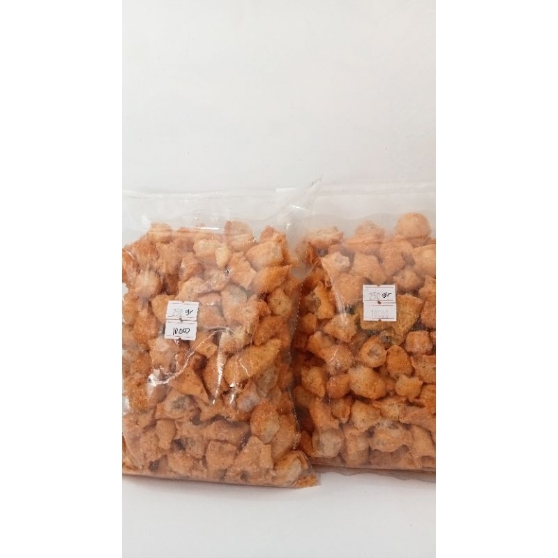 

SIOMAY KERING PEDAS SNACK KEMASAN