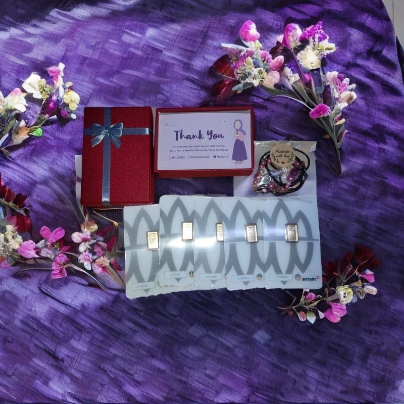 

Gift Box Kotak Kado Mini