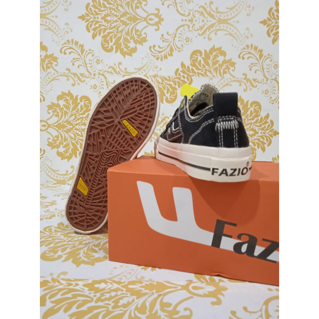 FAZIO - Efille Low Black Or White _ Sepatu Sneakers Casual Pria