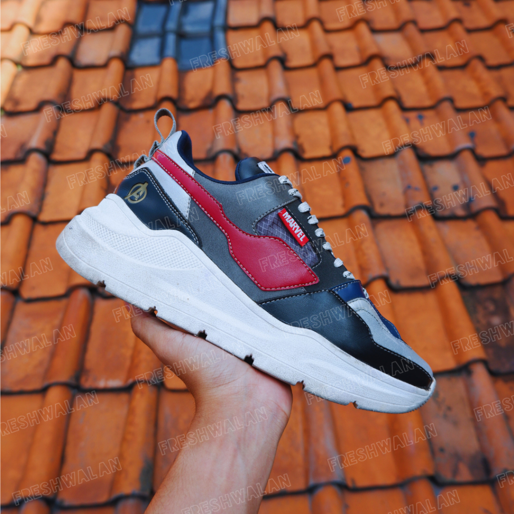 Heiden Heritage Zephyr Marvel Captain Amerika Collector Edition (42)