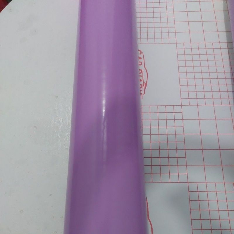 Skotlet ungu lilac glosy