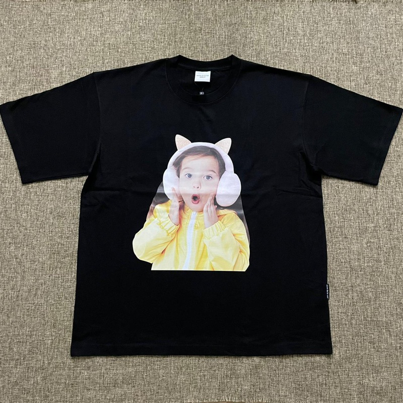 ADLV Baby Face Cat Earplug Tee Black Original / Acme De La Vie