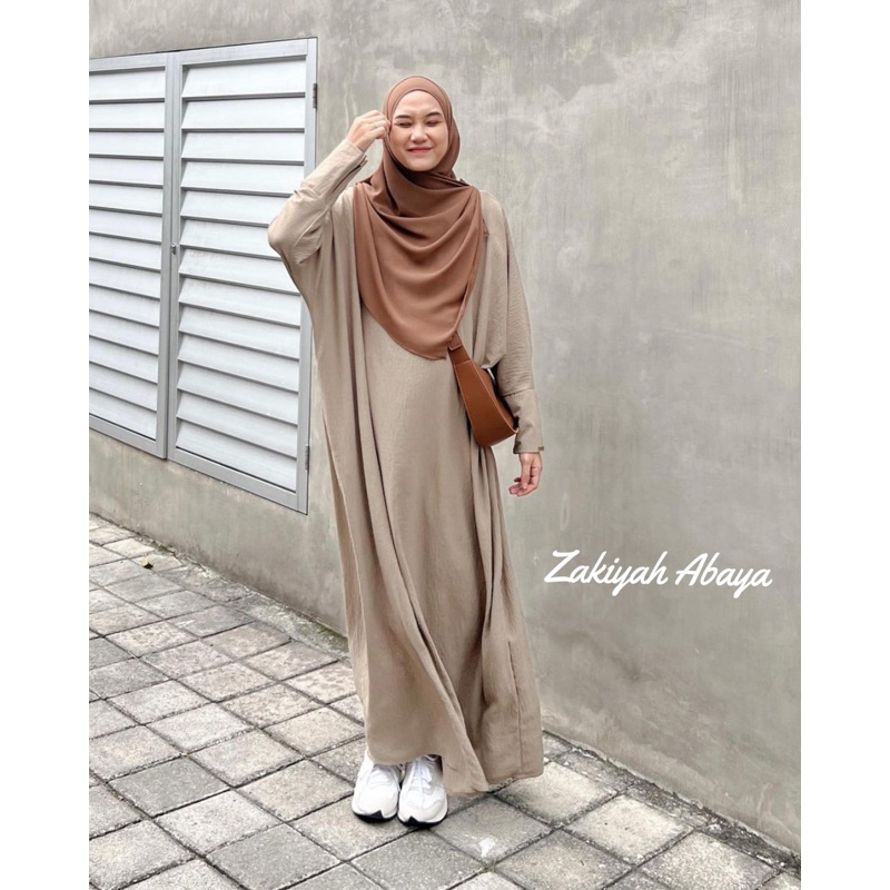 Zakiyah Abaya