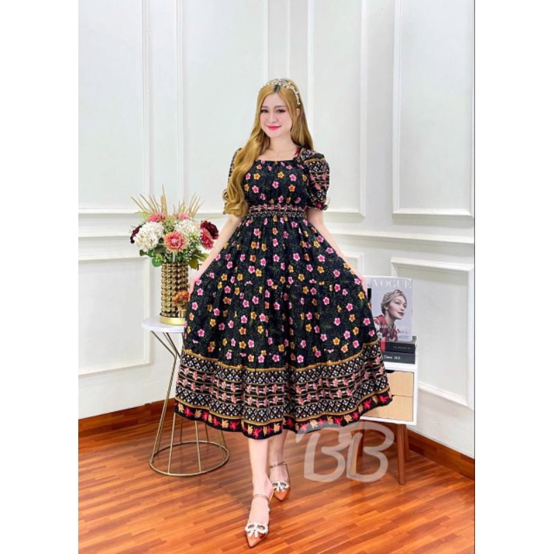 Long Dress Moza Lengan