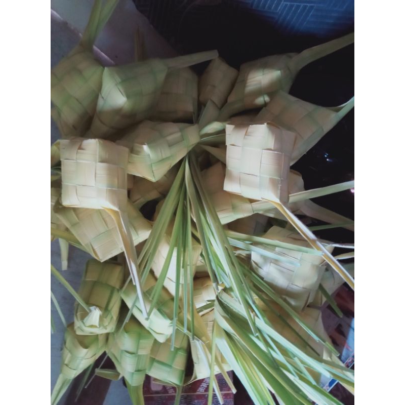 

krongkong ketupat