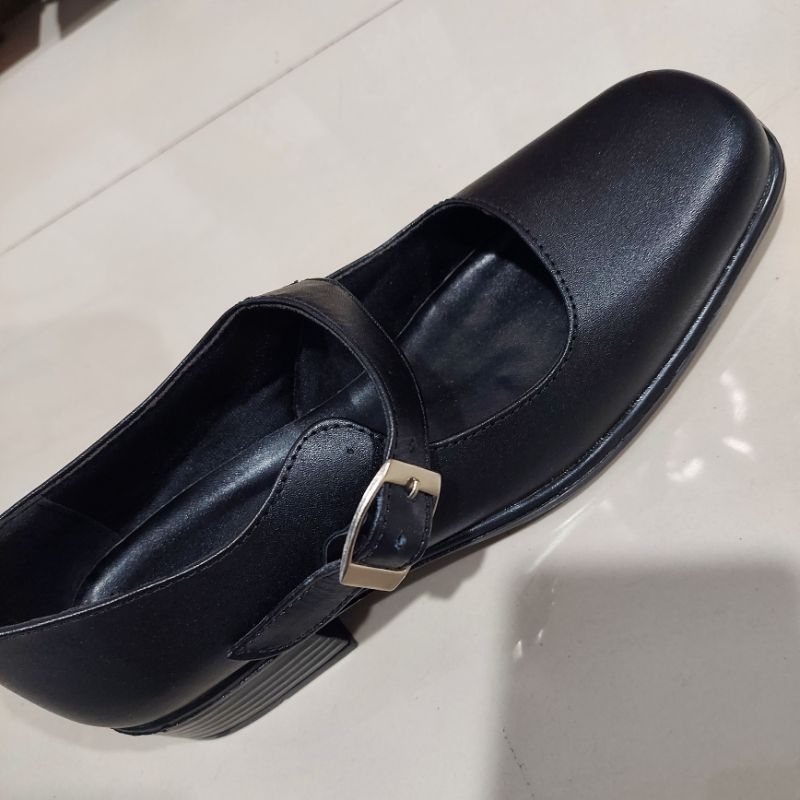 Sepatu pdh wanita paskibra