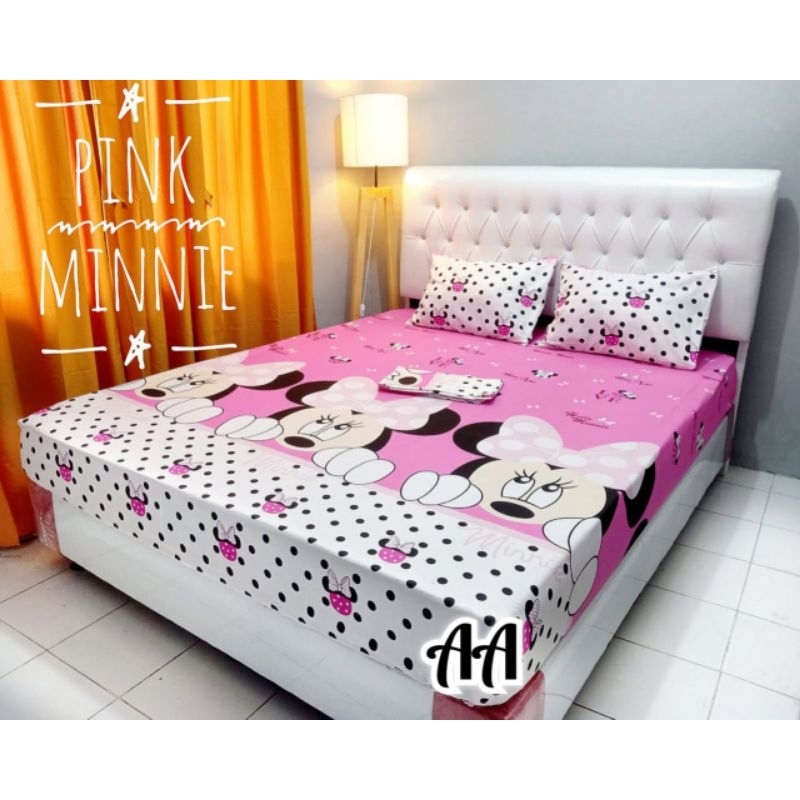 sprei homemade full karet minnie