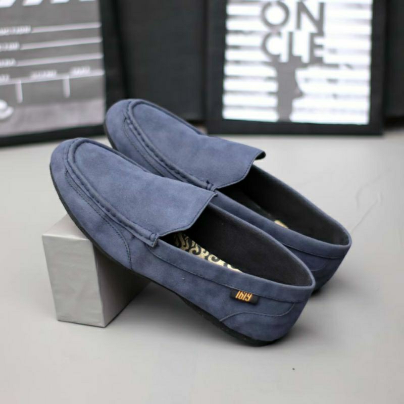 Sepatu Pria Keren Slip On Kasual Selop Santai Kasual Kuliah Kerja Kulit Suede