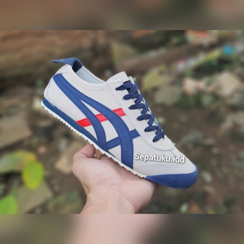 Sepatu Sneakers tali