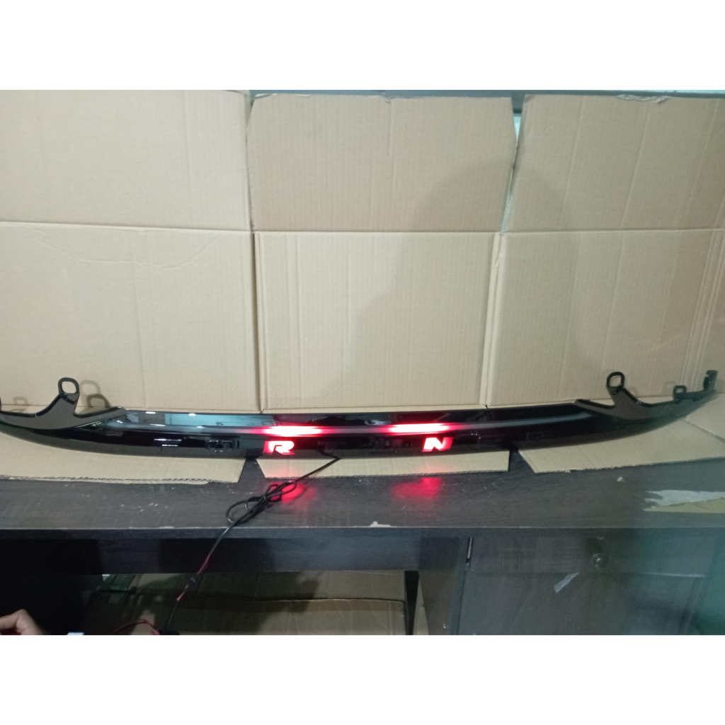 Trunk Lid Trunklid Model Lampu LED All New Fortuner Vrz 2016 Trunk lid / trunklid bagasi New Fortuner VRZ model running