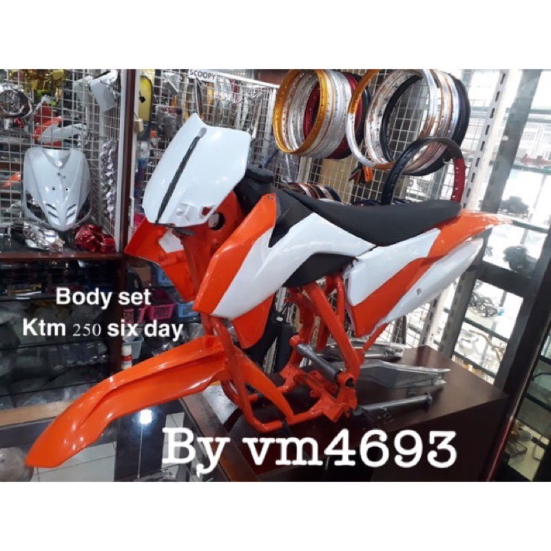 sasis ktm Body set rangka ktm 250 paket body set ktm 250 six day