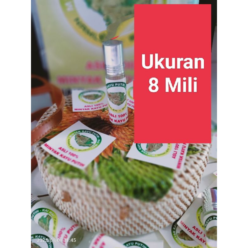 Minyak Kayu Putih Namlea buru Minyak Kayu Putih Asli Ambon (Namlea -P. Buru 8 Mili) Minyak kayu puti