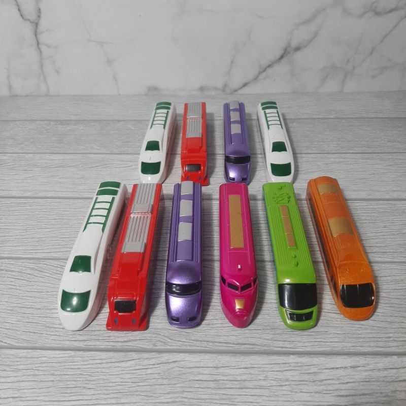 mainan kereta hokben