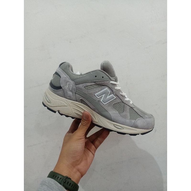 New balance 878 light grey