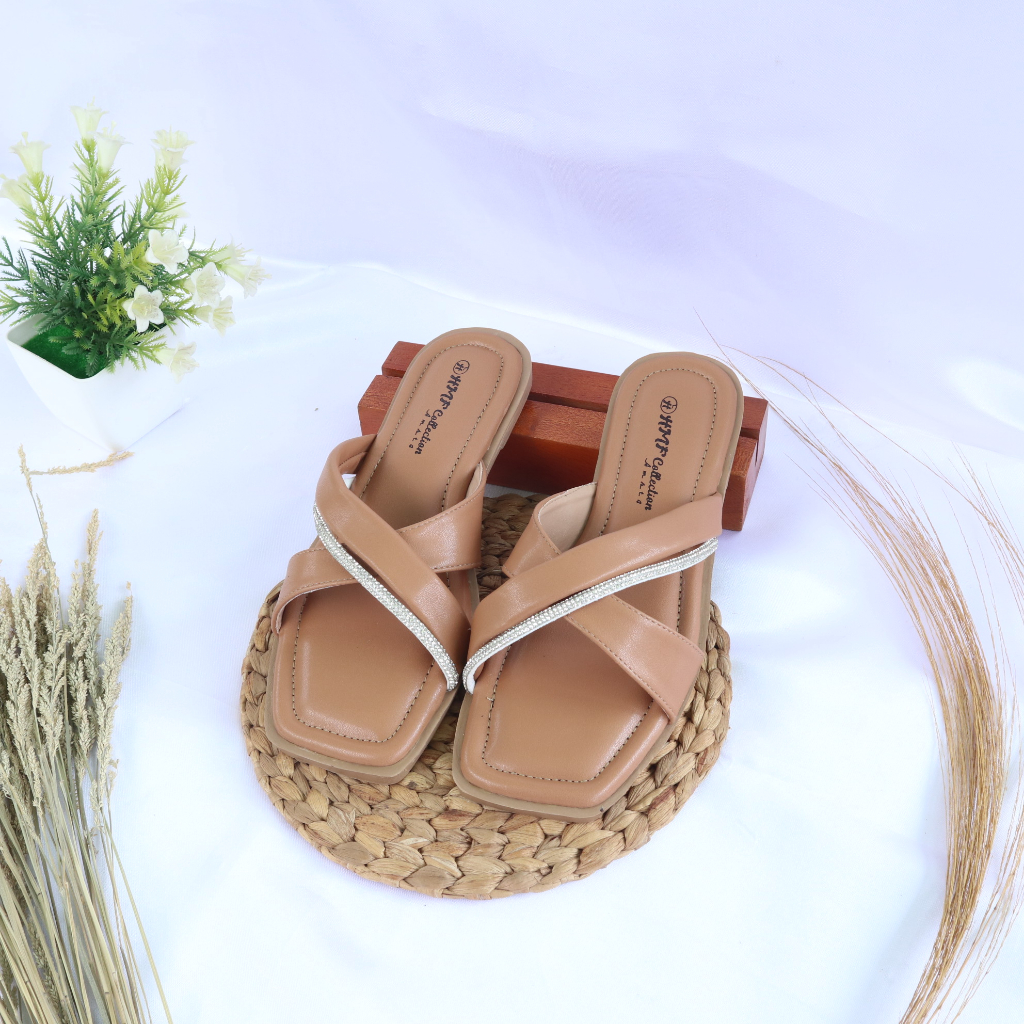 HMF Meyti Sandal Wanita AL08