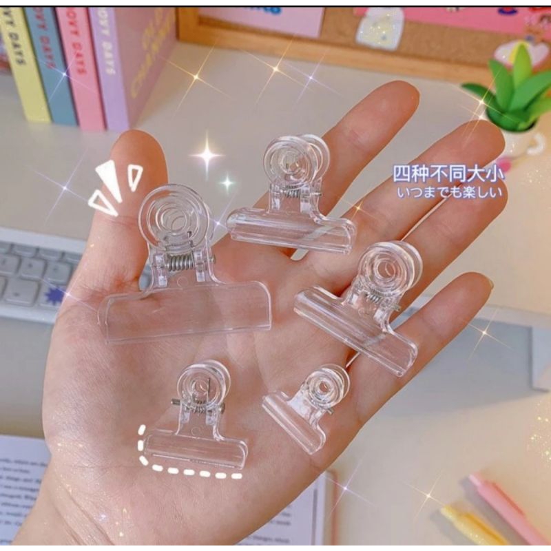 

Transparan paper clip ukuran L 38 cm dan XL 50mm