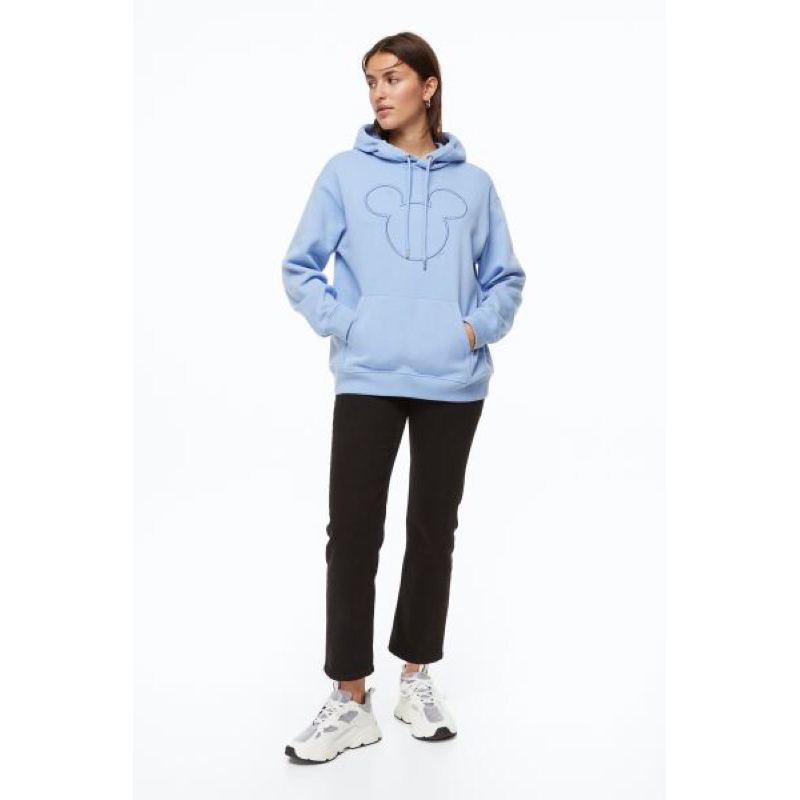 (9.9) Hoodie H&amp;M Mickey Disney Light Blue Bordir Unisex HnM Pria Wanita Full Tag