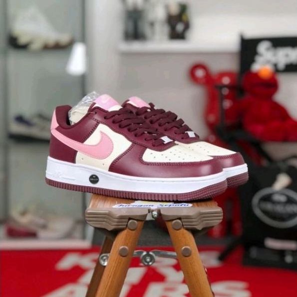 Nike Air Force 1 Low &quot;Valentine's Day&quot;