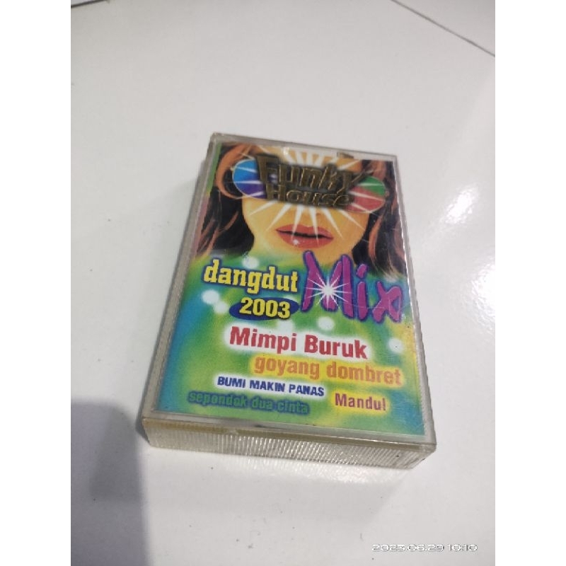 kaset pita dangdut mix 2003 / funky house