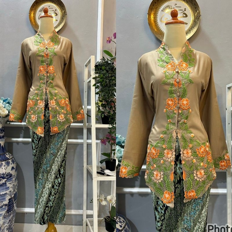 Stelan Kebaya Encim Bordir 3D Azumi Original Butik