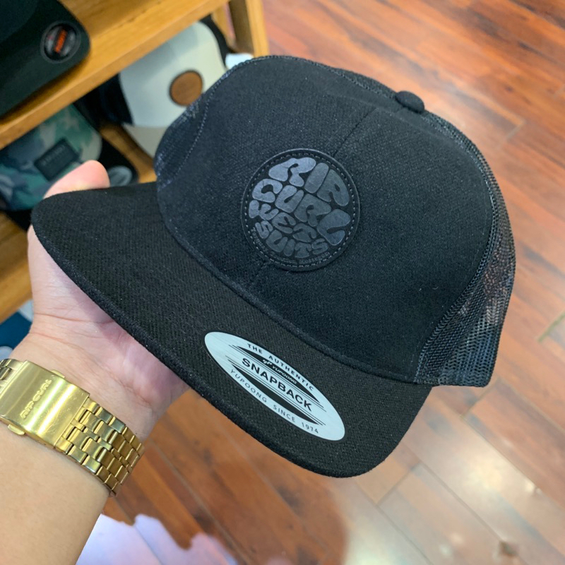 Topi Ripcurl Icon trucker black